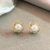 Elegant Golden Zirconia Spiral Pearl øredobber